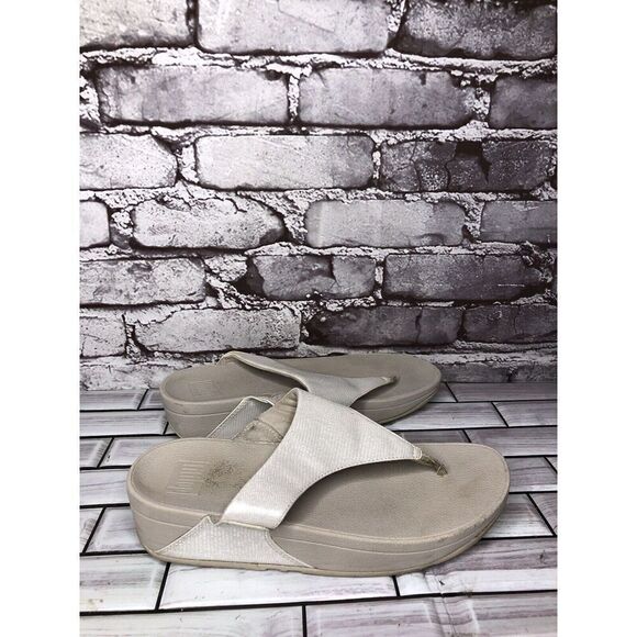 FitFlop White Pearl Shimmer Comfort Thong Sandals Women Sz 7M US/38EU I43-011 - Picture 6 of 16